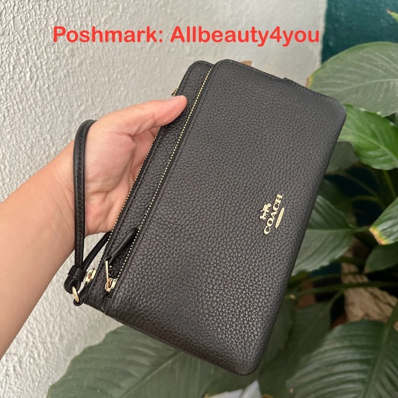 NWT - COACH Double Zip Wallet - Refined Pebble Leather - Gold/Black - Picture 3 of 15